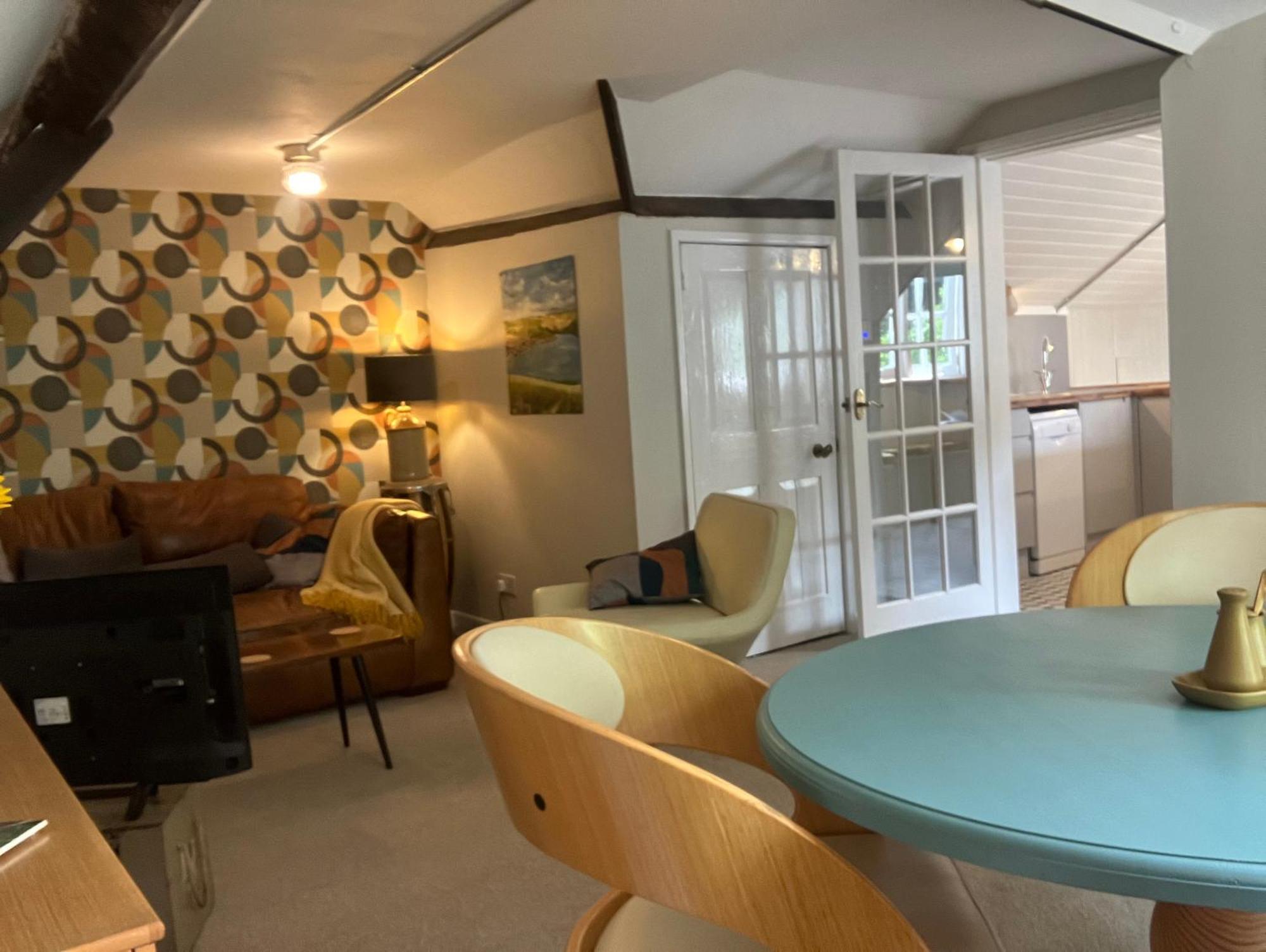 The Coach House - Trinity Lodge Dorchester Extérieur photo